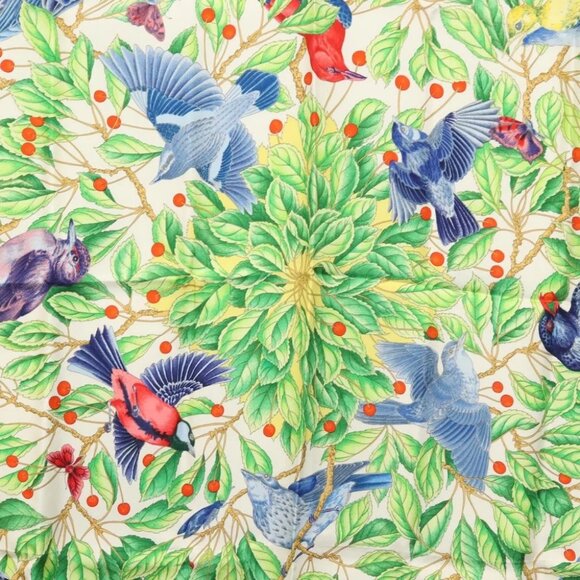 HERMES Carre 90 Scarf ""Les merises"" Silk Green Auth 135497 - Picture 9 of 14